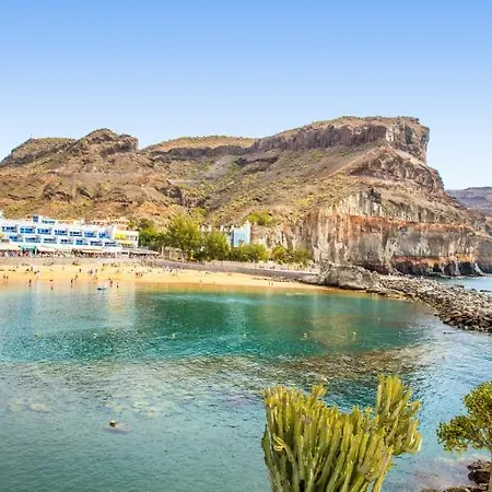 Hotel Livvo 4*